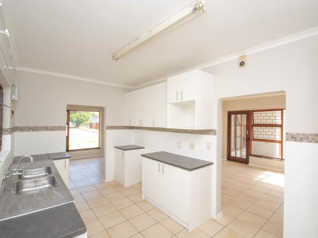 3 Bedroom House To Let in Stellenridge