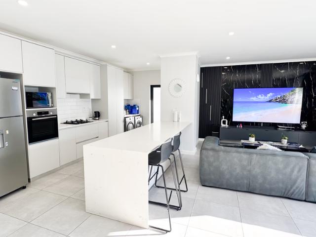3 Bedroom House To Let in Sandown
