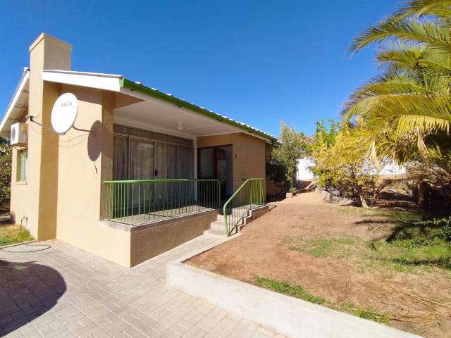 3 Bedroom House To Let in Springbok