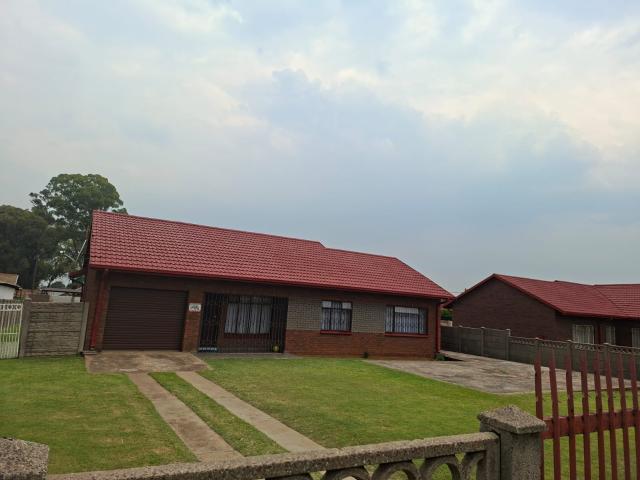3 Bedroom House To Let in Tasbet Park