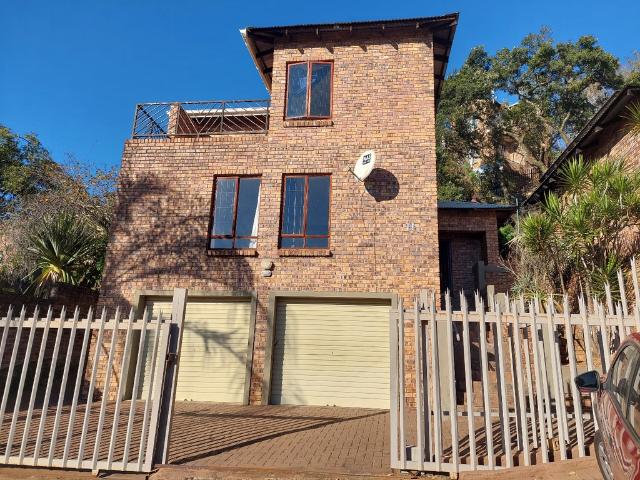 3 Bedroom House To Let in West Acres