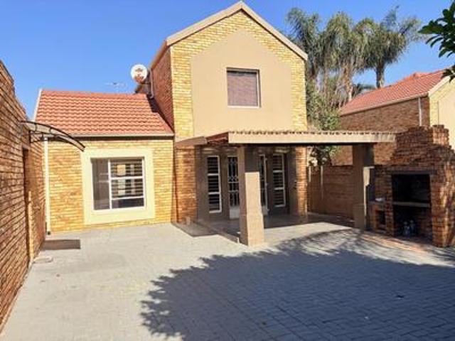 3 bedroom house to let in wilgeheuwel