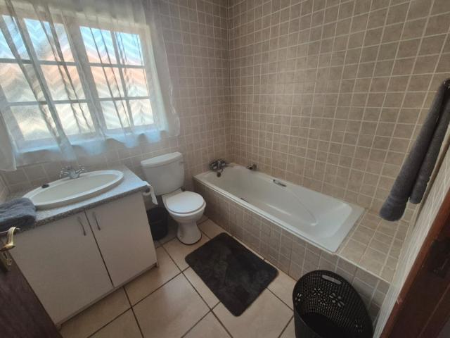 3 Bedroom House To Rent in Thabazimbi