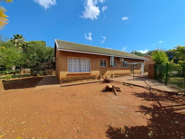 3 Bedroom House To Rent in Thabazimbi