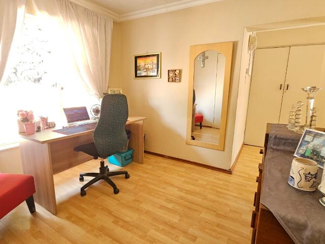 3 Bedroom House To Rent in The Reeds