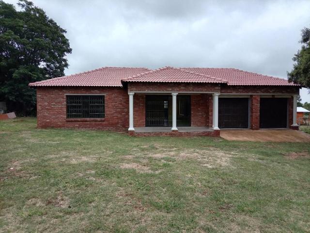 3 Bedroom house to rent in Vissershoek AH, Pretoria