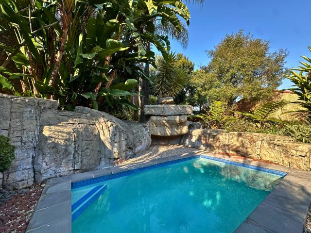 3 Bedroom House To Rent in Waterkloof