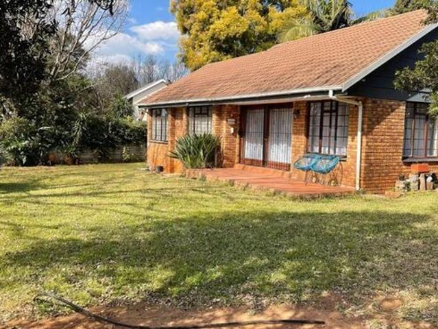 3 Bedroom house to rent in Weltevreden Park, Roodepoort