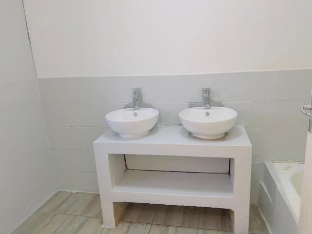 3 Bedroom House To Rent in Weltevreden Park