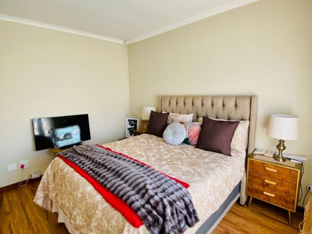 3 Bedroom House To Rent in Willow Park Manor
