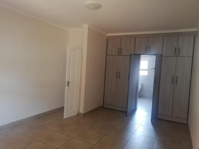3 Bedroom House To Rent in Wrenchville