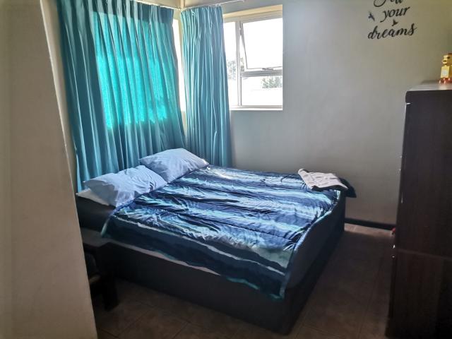 3 Bedroom House To Rent in Aston Bay