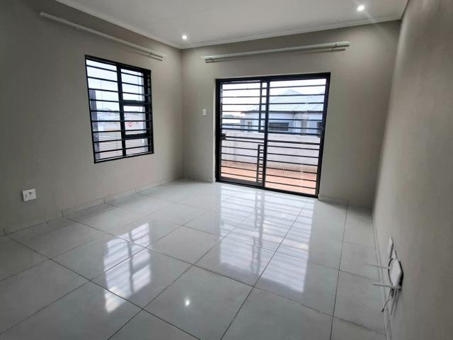 3 Bedroom House To Rent in Bendor