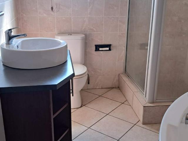 3 Bedroom House To Rent in Bendor