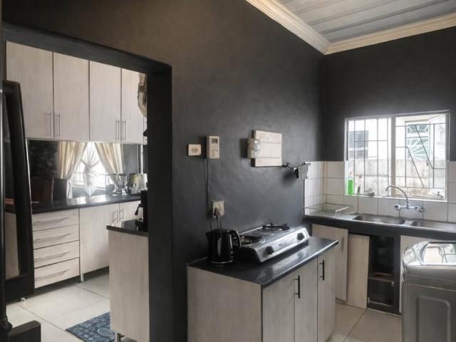 3 Bedroom House To Rent in Capital Park