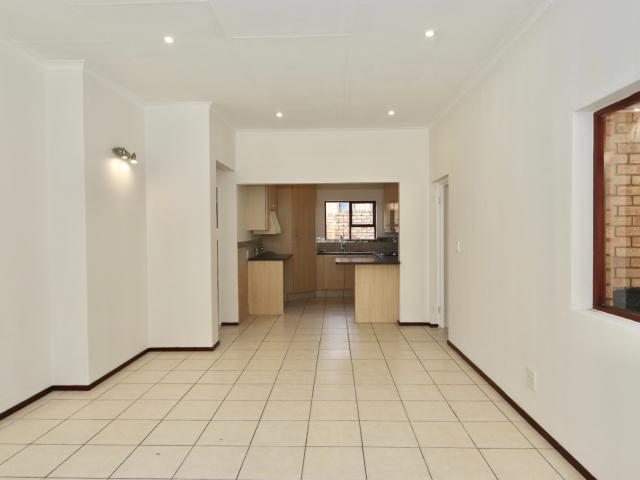 3 Bedroom House To Rent in Craigavon