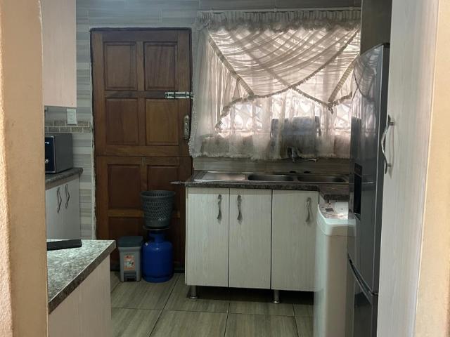 3 Bedroom House To Rent in Doornkop
