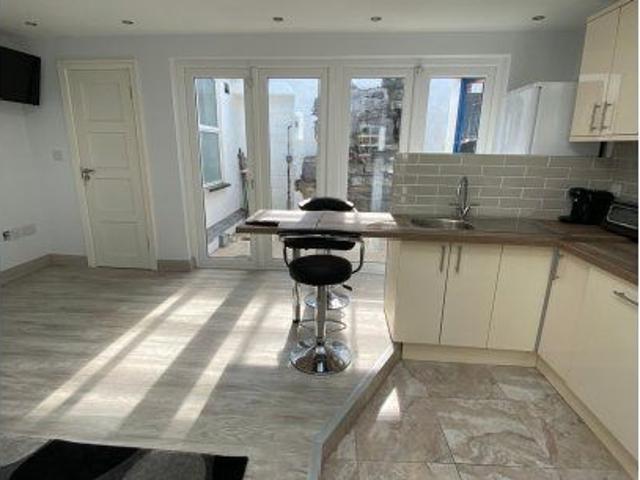3 bedroom house to rent in Dublin