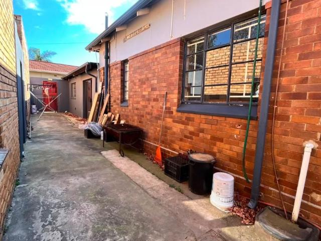 3 Bedroom house to rent in Florida, Roodepoort