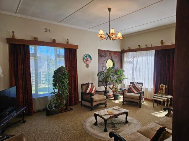 3 Bedroom House To Rent in George South