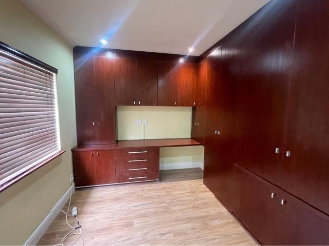 3 Bedroom House To Rent in Goodwood Estate