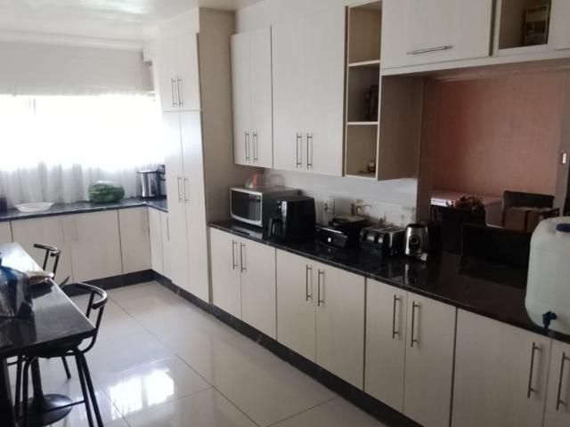 3 Bedroom House To Rent in Henley On Klip