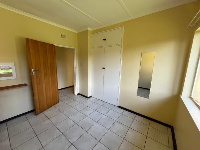 3 Bedroom House To Rent in Lindene