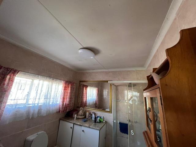 3 Bedroom House To Rent in Mayberry Park