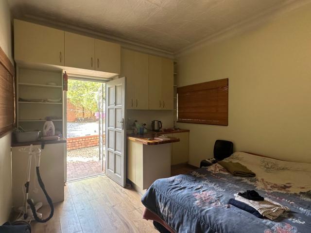 3 Bedroom House To Rent in Menlo Park