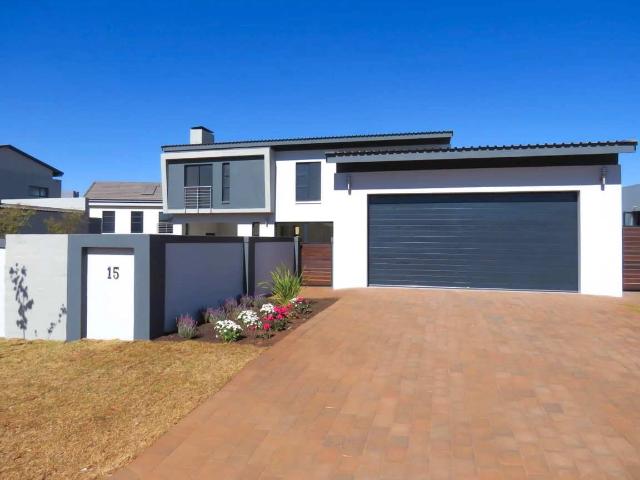 3 Bedroom House to Rent in Midstream Meadows