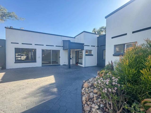 3 Bedroom House to Rent in Moreleta Park