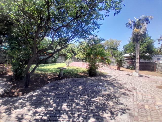 3 Bedroom House To Rent in Phalaborwa