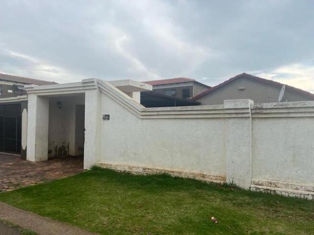 3 Bedroom House to Rent in Protea Glen