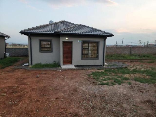 3 Bedroom House to Rent in Protea Glen