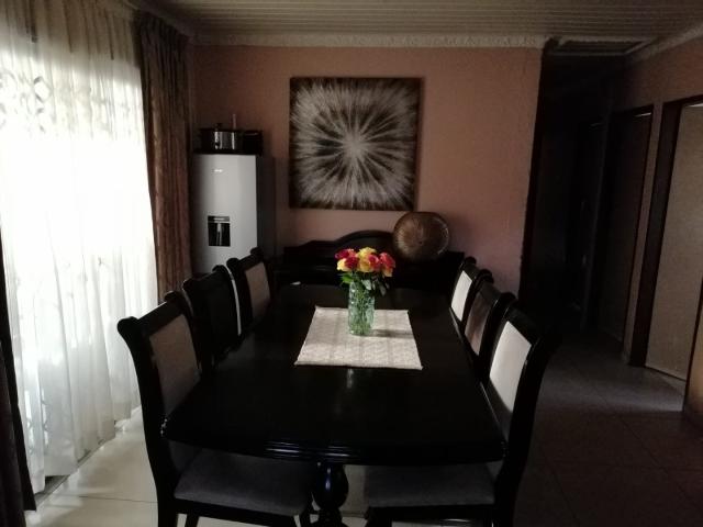 3 Bedroom House To Rent in Protea Glen