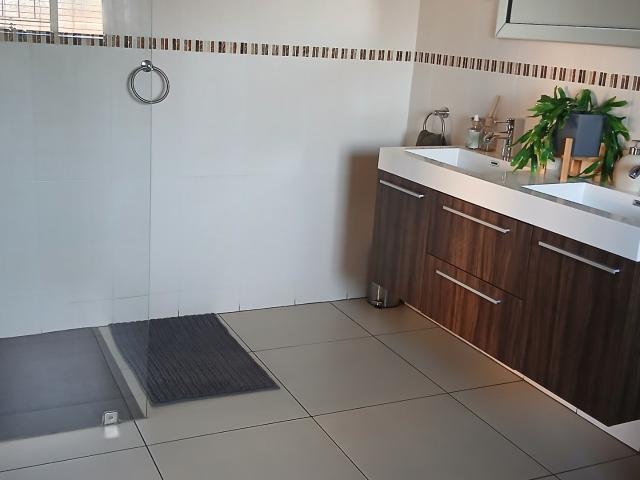 3 Bedroom House To Rent in Reyno Ridge