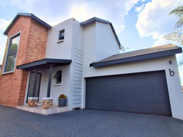 3 Bedroom House To Rent in Roodeplaat