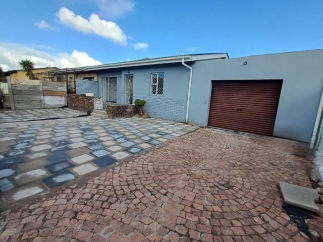 3 Bedroom House To Rent in Silvertown