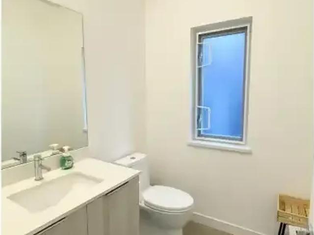 3 Bedroom House Tsawwassen BC LS102339225