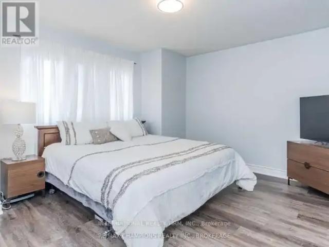 3 Bedroom House Vaughan ON 100172204