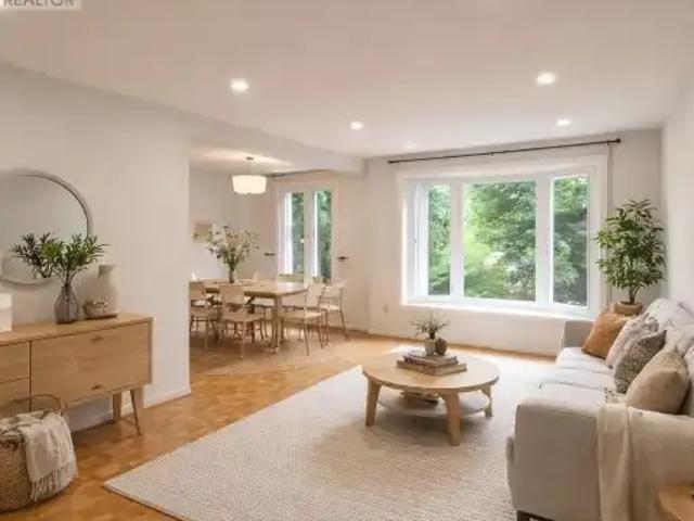 3 Bedroom House Vaughan ON 104506993
