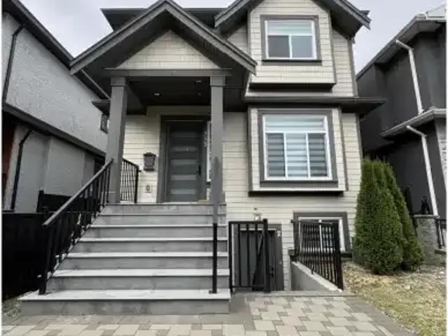 3 Bedroom House Vancouver BC 103579429