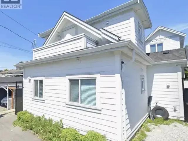 3 Bedroom House Vancouver BC 104941011