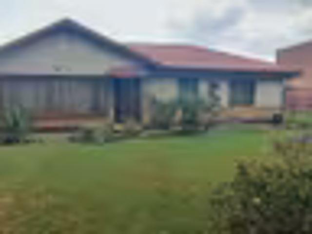 3 Bedroom House Vanderbijlpark CE 2 Vanderbijlpark CE 2 103693899