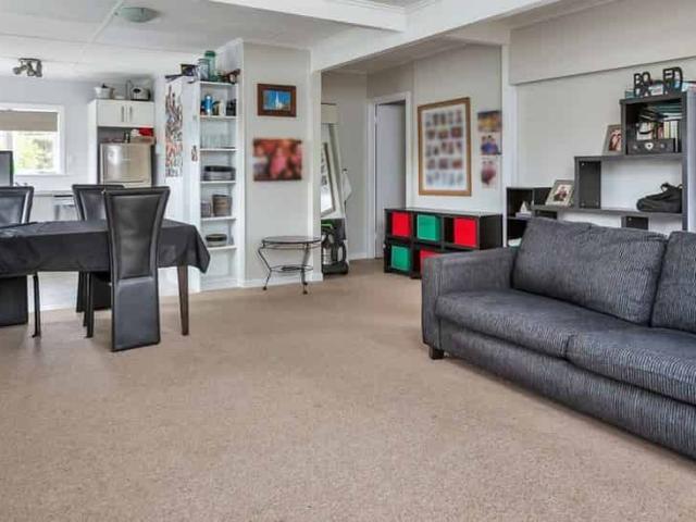 3 Bedroom Home with Fully Fenced Section