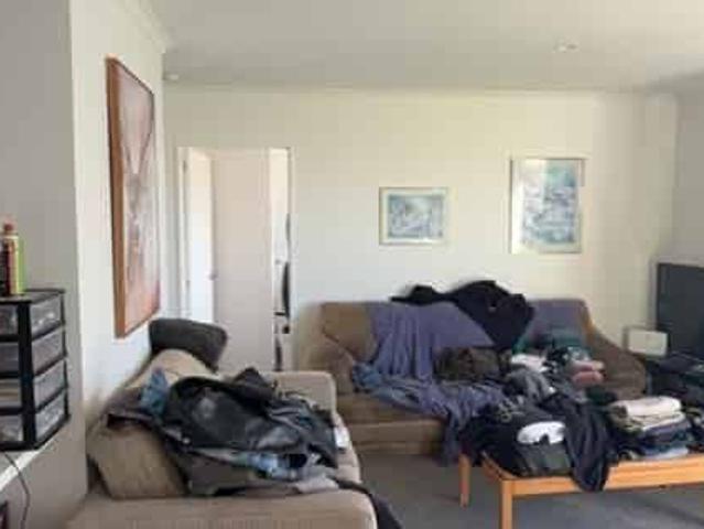 3 Bedroom Home with Large Section