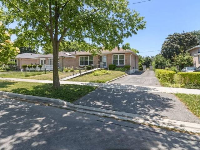 3 Bedroom Home for Rent at 43 Murchison Cres, Toronto, ON M9V 3P5 Smithfield