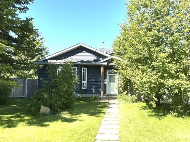 3 Bedroom Home for Rent at 44 Covington Mews Ne, Calgary, AB T3K 4E8 Coventry Hills