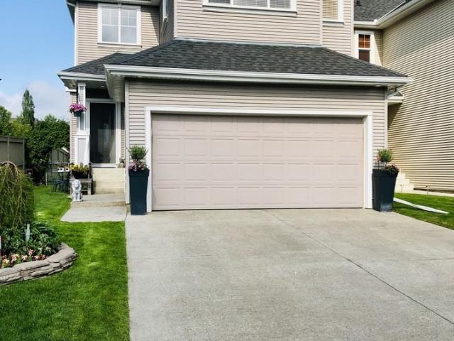 3 Bedroom Home for Rent at 53 Cougartown Cir Sw, Calgary, AB T3H 0A5 Cougar Ridge