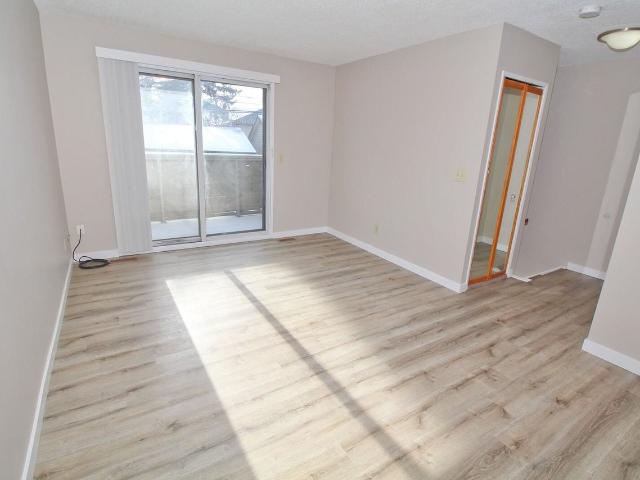 3 Bedroom Home for Rent at 6129 Bowness Rd Nw, Calgary, AB T3B 0C9 Bowness